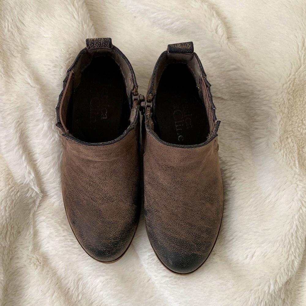 Girls rustic brown suede like ankle boot size 12M - Picture 6 of 6
